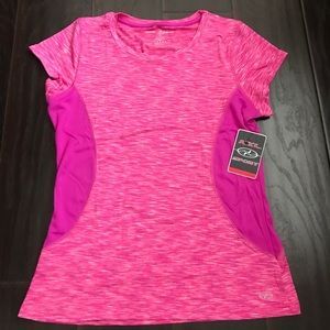Women’s workout top